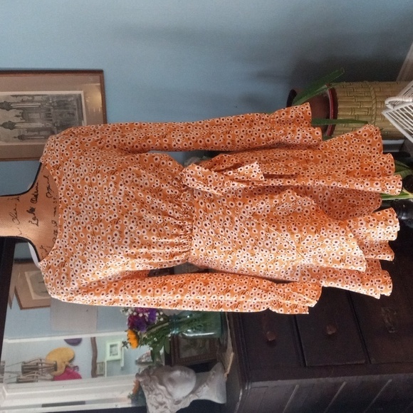 Boutique Mustard Yellow and White Floral Print Long Sleeve Faux Wrap Mini Dress - Picture 6 of 16